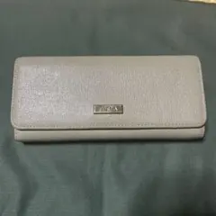 FURLA 長財布