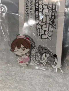 【マジミラ2024】ピンバッジ ガチャ MEIKO