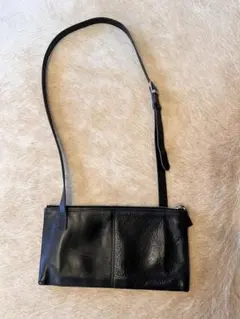 北欧暮らしの道具店 yes レザー スクエアショルダーバッグ