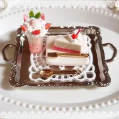 パフェセット　シルバニア　ミニチュアスイーツ　ドールハウス　リカちゃん