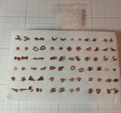 ゴールドカラー 樹脂ピアス 36ペアセット