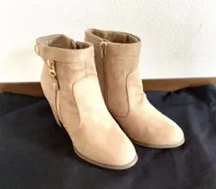 レディース・ショートブーツ・ブラウン