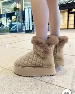 新品未使用 サイドビジュー 厚底 ムートン ショートブーツ M