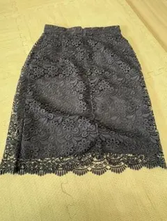 【ユニクロ】ネイビー レース タイトスカート M