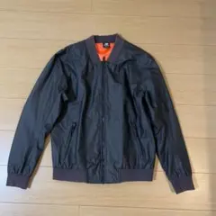 New Balance ブラックジャケット M｜春秋に◎ 軽めアウター