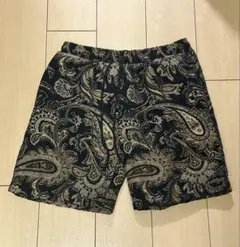 CavariA ペイズリー柄 ショートパンツMのサムネイル