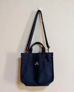 Item thumbnail for item 05ec6901-afe7-45d4-b09b-75a9e0c4eff4