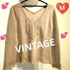 ベージュモヘア混ふわふわ♪ Vネック フリル長袖ニットMサイズ