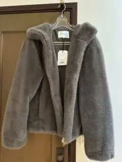 2025年最新】アルページュ ファーフードブルゾンの人気アイテム - メルカリ