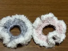 手編みシュシュセット（白・グレー・ピンク）