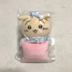 ちいかわ デスクトップから見守るひっかけぬいぐるみ ねれないうさぎ マスコット