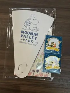 ムーミンバレーパーク ノベルティピンバッジ2点 入場パンフレット