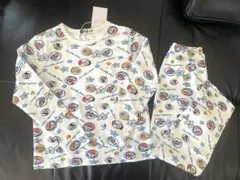 ドラえもん 上下　130cm パジャマ　セット 新品