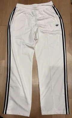 adidas originals ３本ラインパンツ