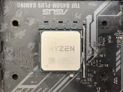 Ryzen3 3100 asus TUF gaming b450m plus