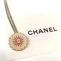 CHANEL フラワーモチーフ ネックレスのサムネイル