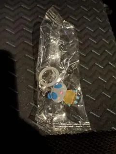 アニマル横町 めじるしアクセサリー イッサ