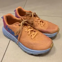 HOKA ランニングシューズ レッド イエロー 25.5cm - メルカリ