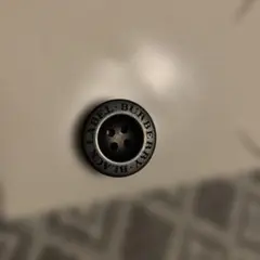 Burberry Black Label ボタン 黒 4つ穴 直径2cm