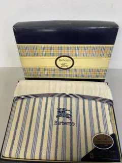 ど*み様 ◇BURBERRY OFLONDON バーバリー パイルブランケット