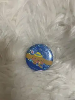 ホログラム缶バッジ シナモン