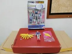 Mobile Suit in Actionシャイニングガンダムとノーベルガンダムのサムネイル