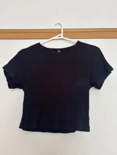 UNIQLO ブラック リブ半袖Tシャツ