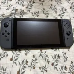 ジャンクNintendo Switch2台 - メルカリ