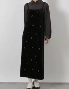 ベロア刺繍キャミワンピース