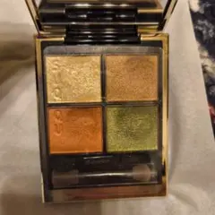 SUQQU アイシャドウパレットSIGNATURE COLOR EYES 121