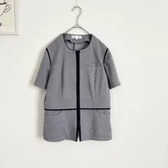 シャナーレ　事務用ジャケット　半袖　ジップアップ　受付　オフィス　仕事のサムネイル