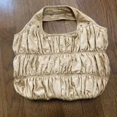 SHUCA　シャーリング　バック　ベージュ　ショルダー　軽量のサムネイル