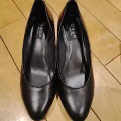 値下げ！卑弥呼 ブラックパンプス23.0cm