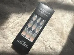 FINGER SUIT ネイルチップ　プレスオンネイル マグネットネイル