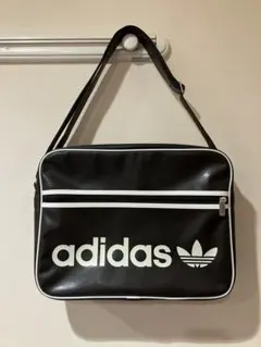 Puma x Ami ハート型ショルダーバッグ - メルカリ