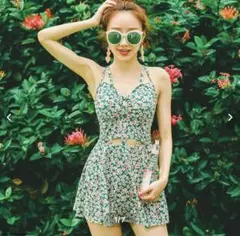 小花柄 ワンピース水着 グリーン フレアスカート 韓国風 体型カバー