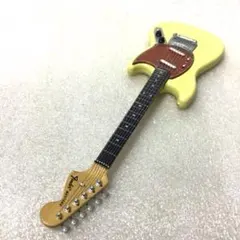 ミニチュア　ギター　フェンダー　ムスタング フィギュア　ギター