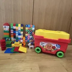 アンパンマン はじめてのブロックワゴン ひらがなブロック付きのサムネイル