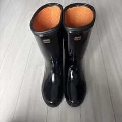 Item thumbnail for item 6e79c2e7-0a65-448a-967e-274a398d6631