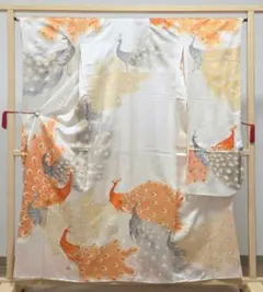 B やまと誂製 レトロ 孔雀 金彩 金駒刺繍 白 袷 正絹 成人式 振袖 着物