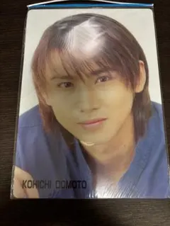 Item thumbnail for item c0d6d0c7-114c-4d47-986f-e7d248befb8d