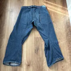 Item thumbnail for item 76d112a1-4563-4e51-9685-b529f150a0c8