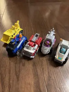 値下げしました　パウパトロール　ダイキャストビークル