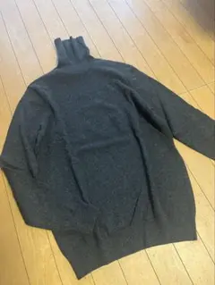 ユニクロ　カシミヤ100タートルニット　XL