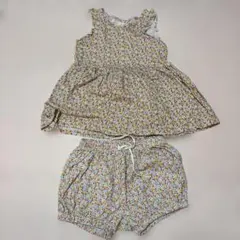 baby GAP 花柄トップスとショーツセット 4歳用のサムネイル