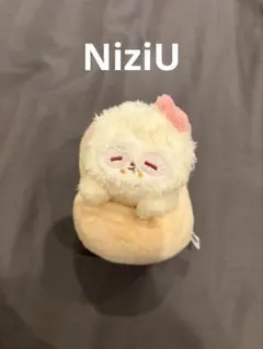 NiziU Nizoo アヤカ アノ ぬいぐるみ まとめ売り NiziU アヤカ アノ nizoo 肩のせマスコット - メルカリ
