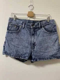 Item thumbnail for item 9c0d8fce-786e-4d34-8c5c-4113b4a919b3