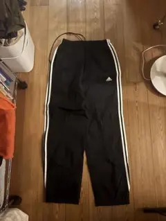 adidas 黒 ジャージパンツ サイドストライプ