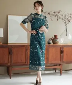 niana アンティーク刺繍レースワンピースパーティードレス
