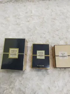 2026年最新】シャネル no5 14mlの人気アイテム - メルカリ